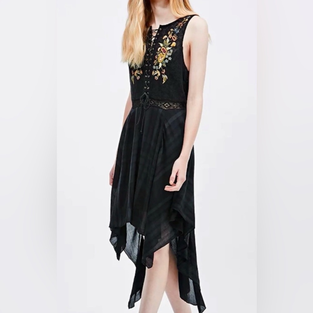 Free People Lace Me Up Embroidered Hi-low Handkerchief Hem Flowy Boho Dress.